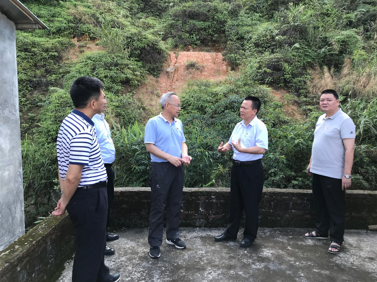 首页 东源政务 东源资讯 东源要闻 正文  昨日,县委书记赖小卫带队到